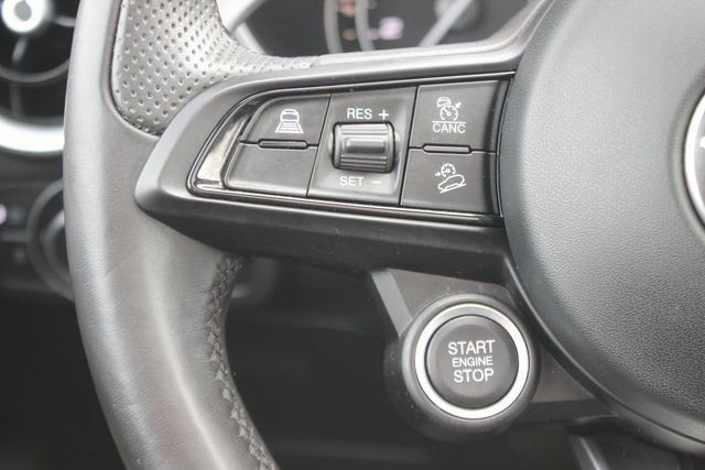 Used 2023 Alfa Romeo Stelvio Veloce image 15