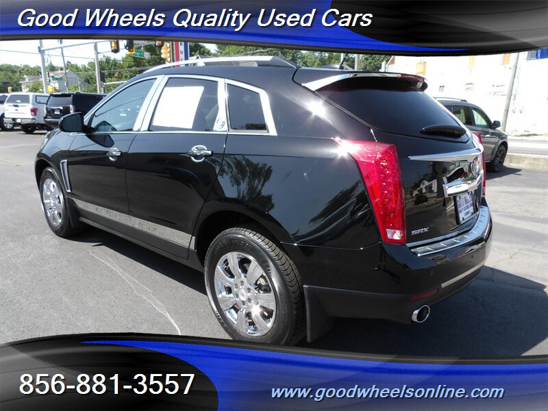 Used 2015 Cadillac SRX Luxury w/ Driver Awareness Package FWD image 7