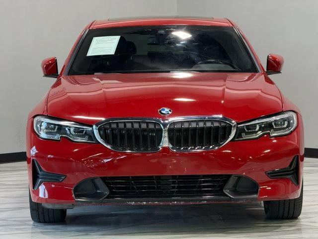 Used 2020 BMW 330i xDrive Sedan w/ Convenience Package AWD/4WD image 3
