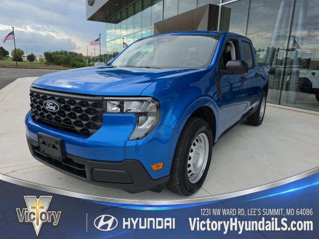 Used 2025 Ford Maverick XL w/ Equipment Group 101A AWD/4WD image 1