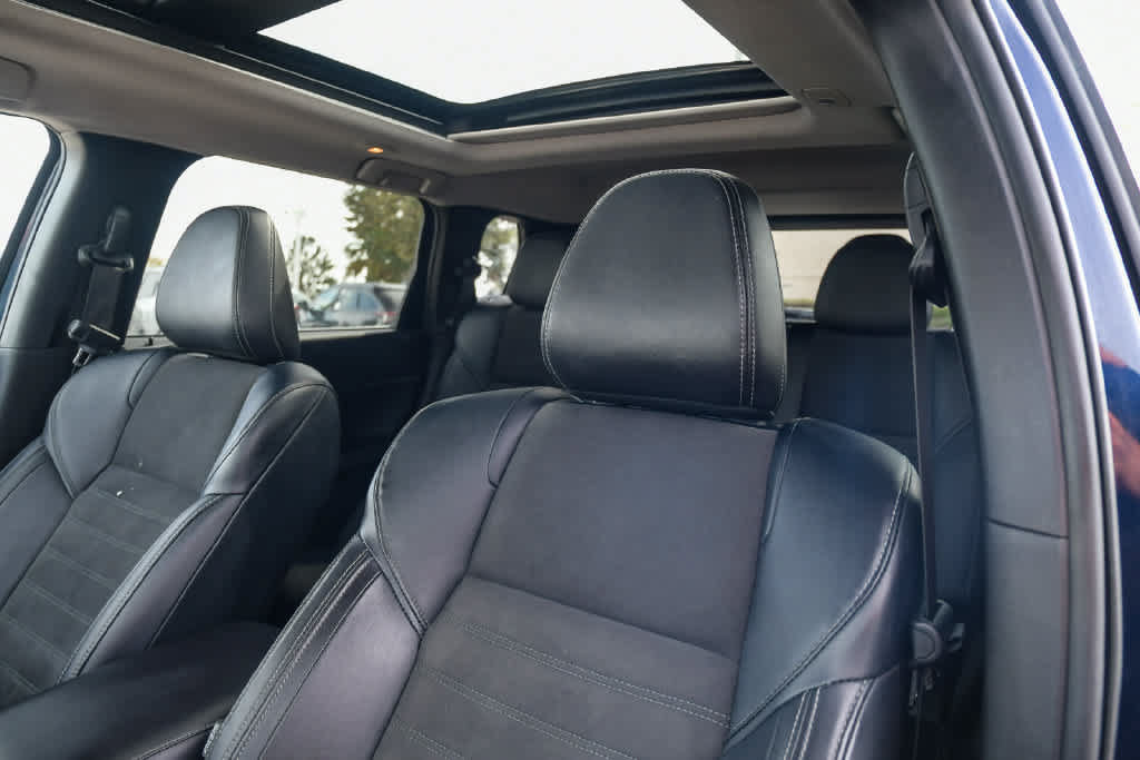 Used 2023 Mitsubishi Outlander SE FWD image 15