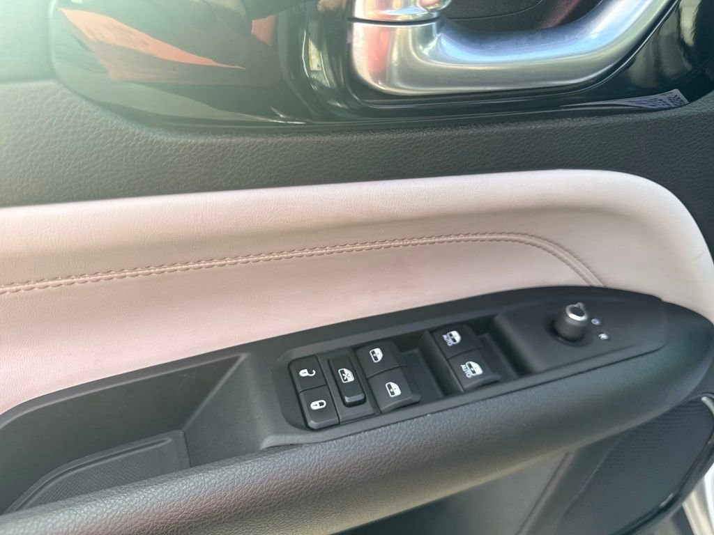 Certified 2022 Jeep Compass Limited image 12