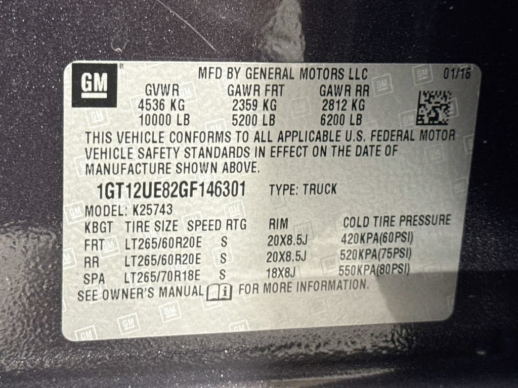 Used 2016 GMC Sierra 2500 Denali w/ Duramax Plus Package AWD/4WD image 40