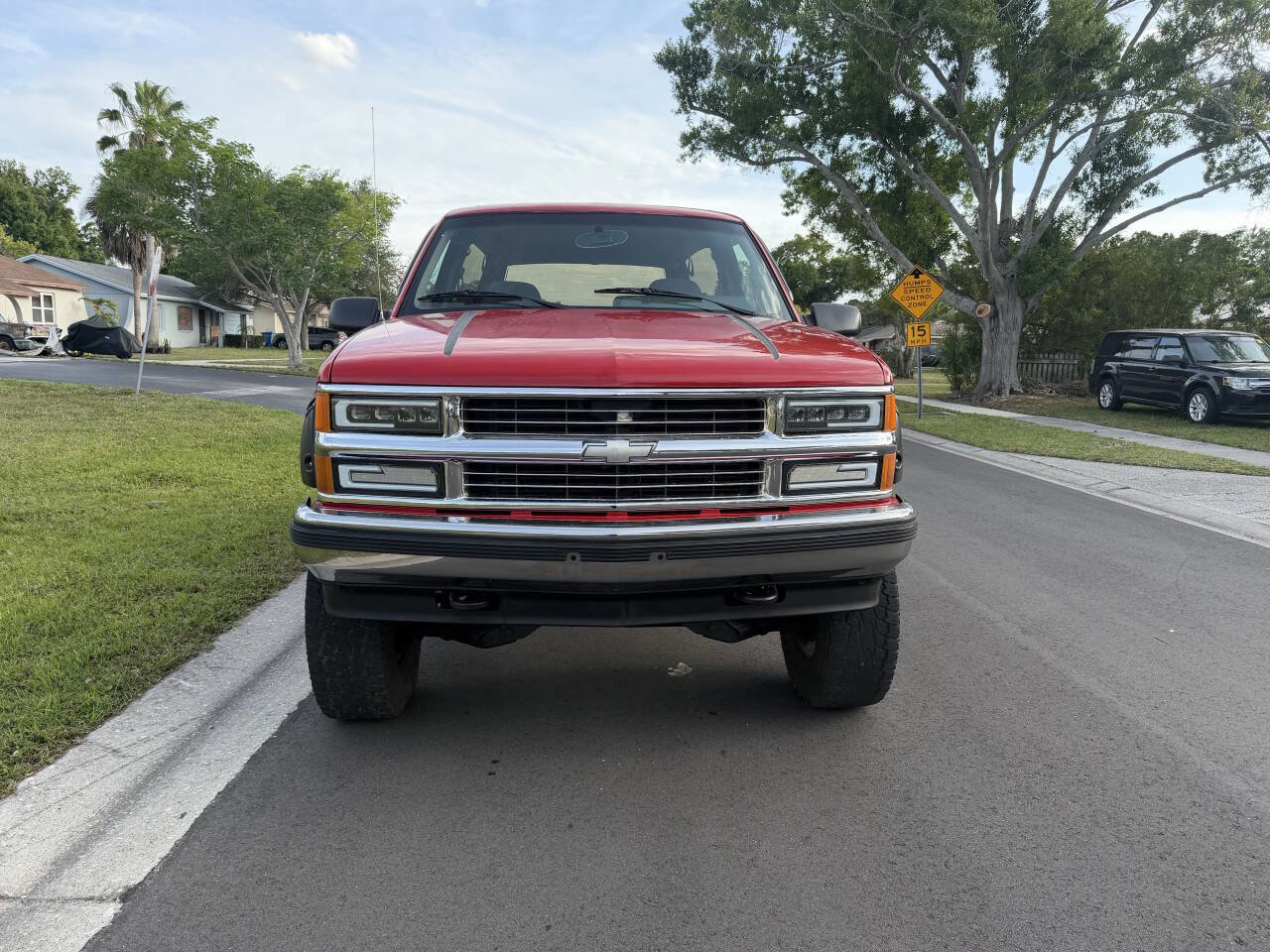 Used 1992 Chevrolet Blazer 4WD image 3