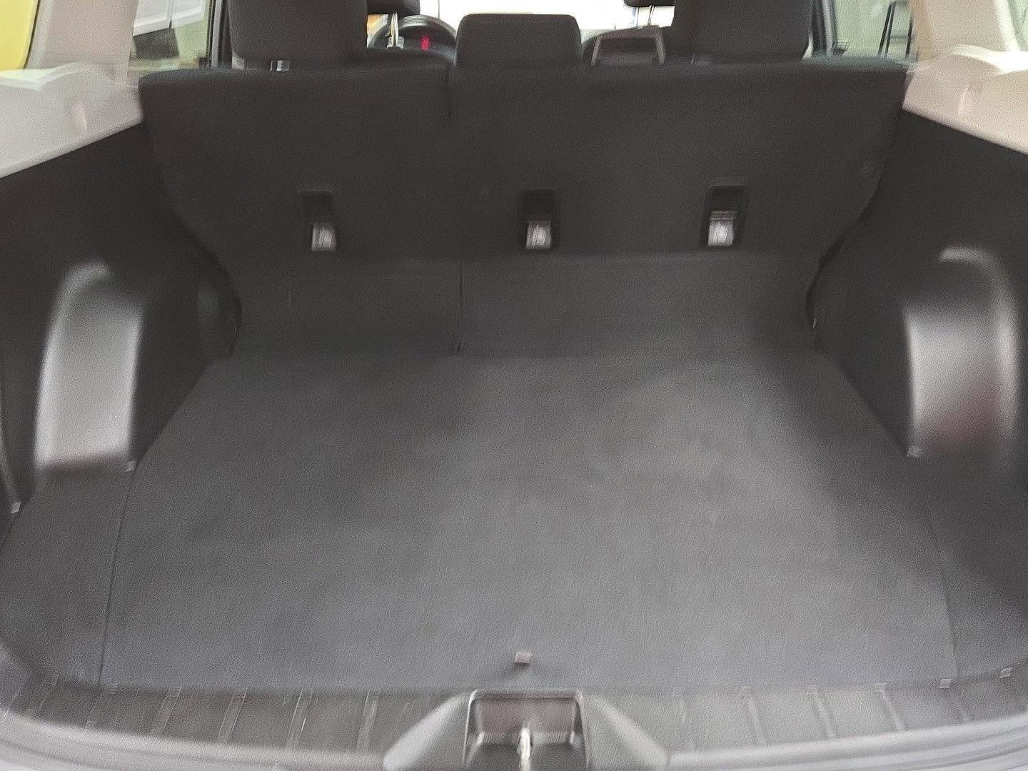 Used 2015 Subaru Forester 2.5i Premium w/ All-Weather Package image 15