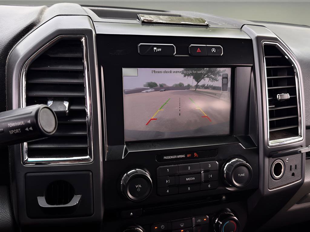 Used 2015 Ford F150 XLT w/ Equipment Group 302A Luxury image 35