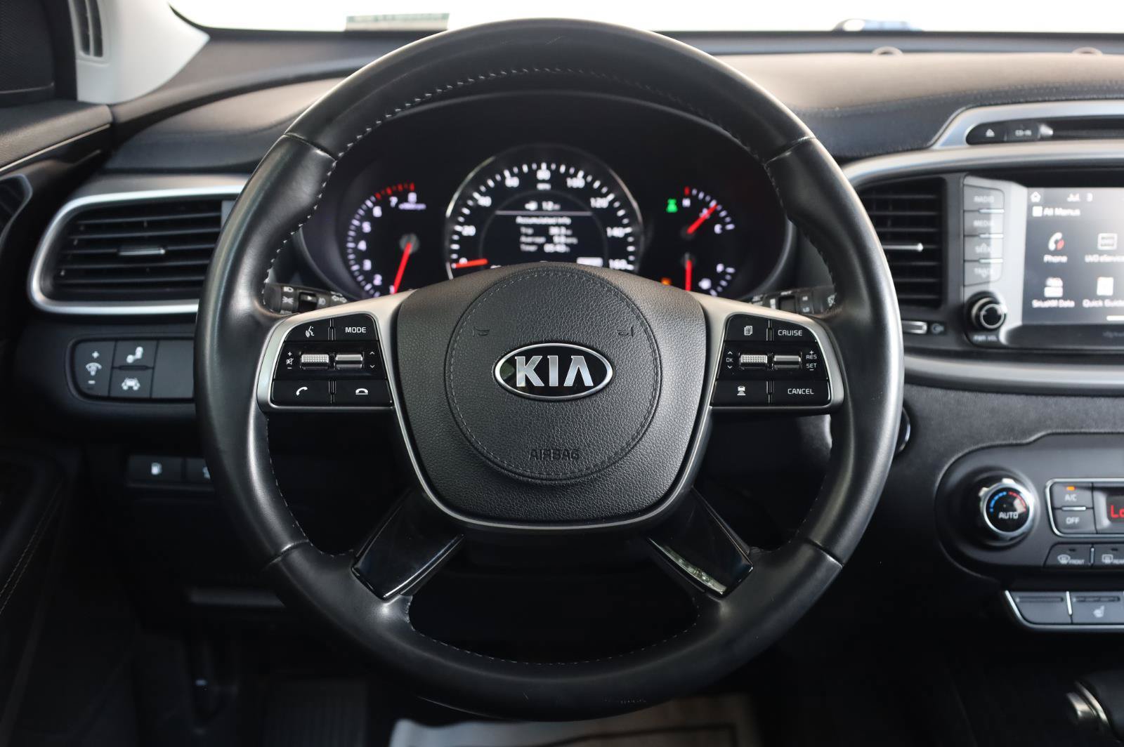 Used 2019 Kia Sorento EX AWD/4WD image 32