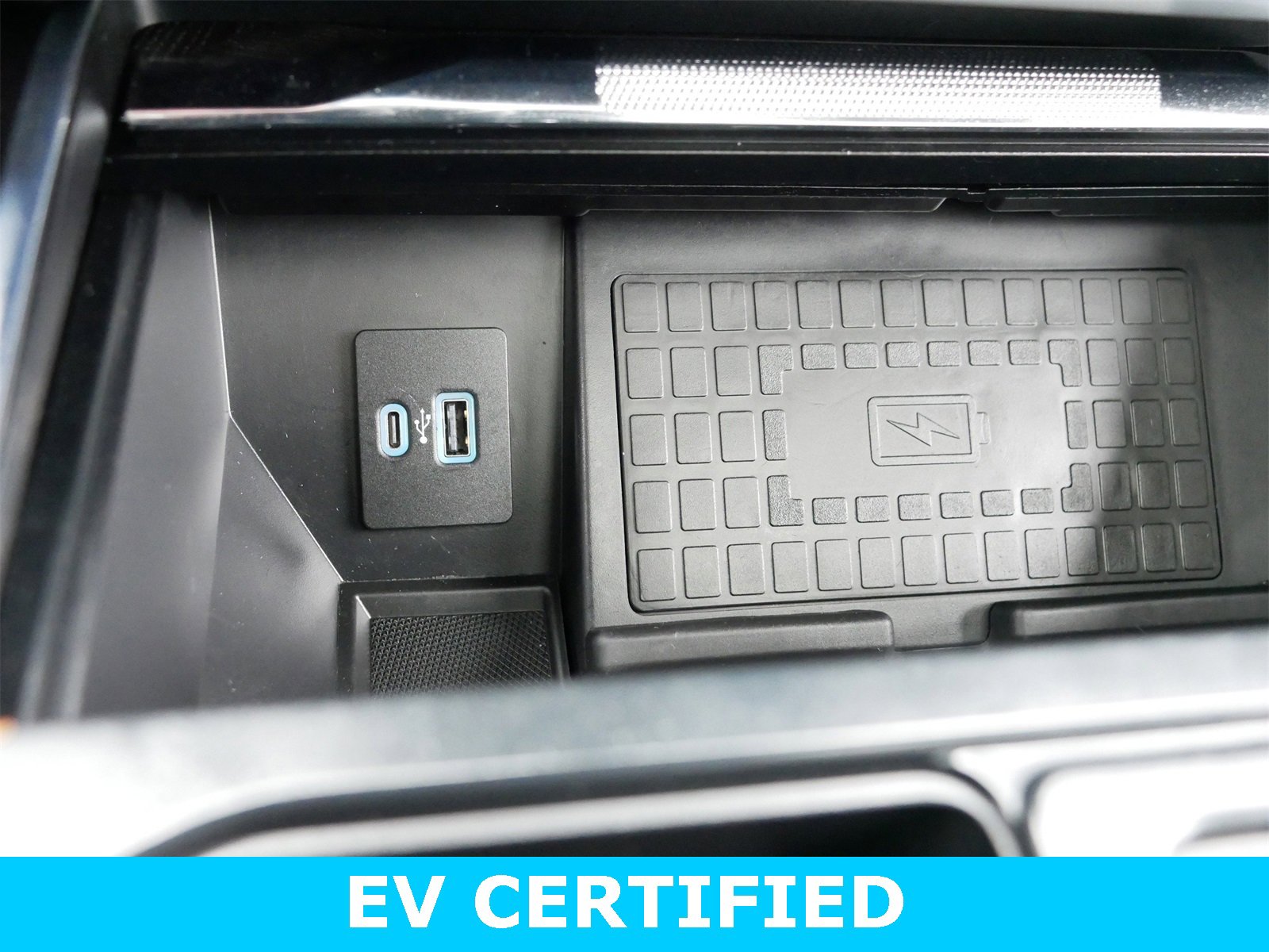 Certified 2022 Ford F150 Lightning Platinum image 27