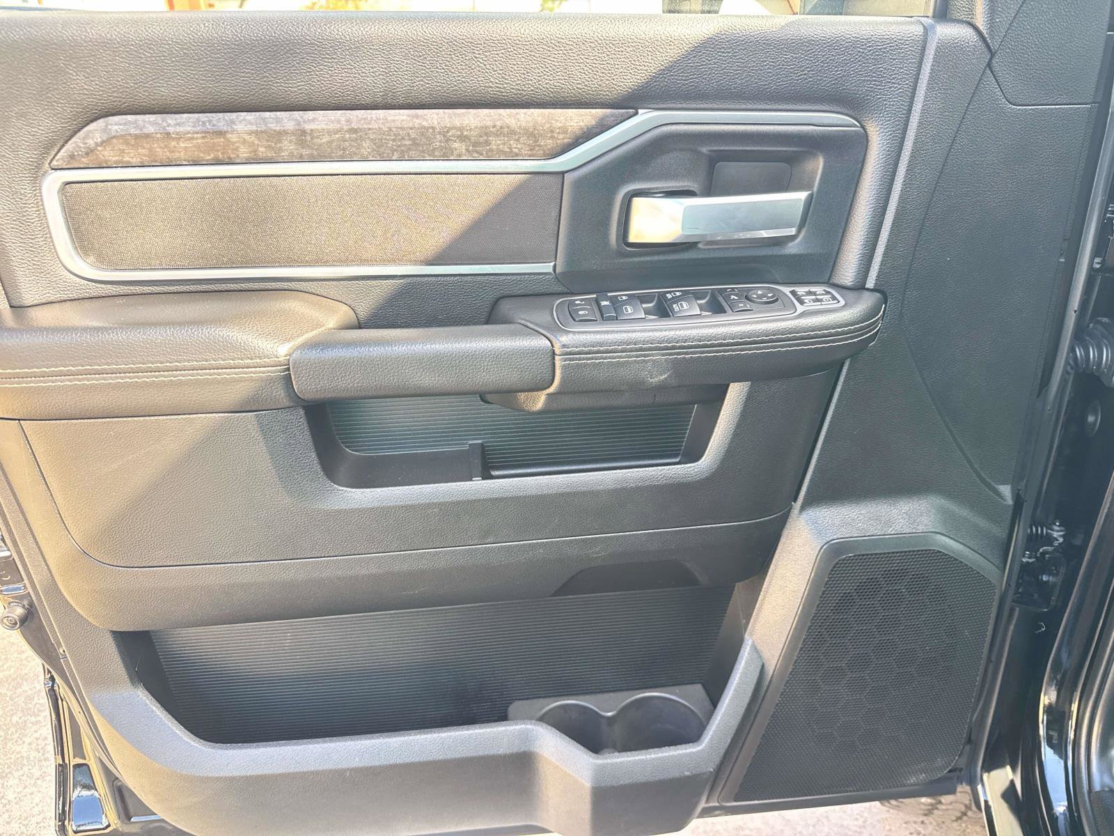 Used 2024 RAM 2500 Big Horn w/ Night Edition image 18