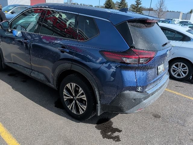 Used 2021 Nissan Rogue SV w/ Premium Package image 10