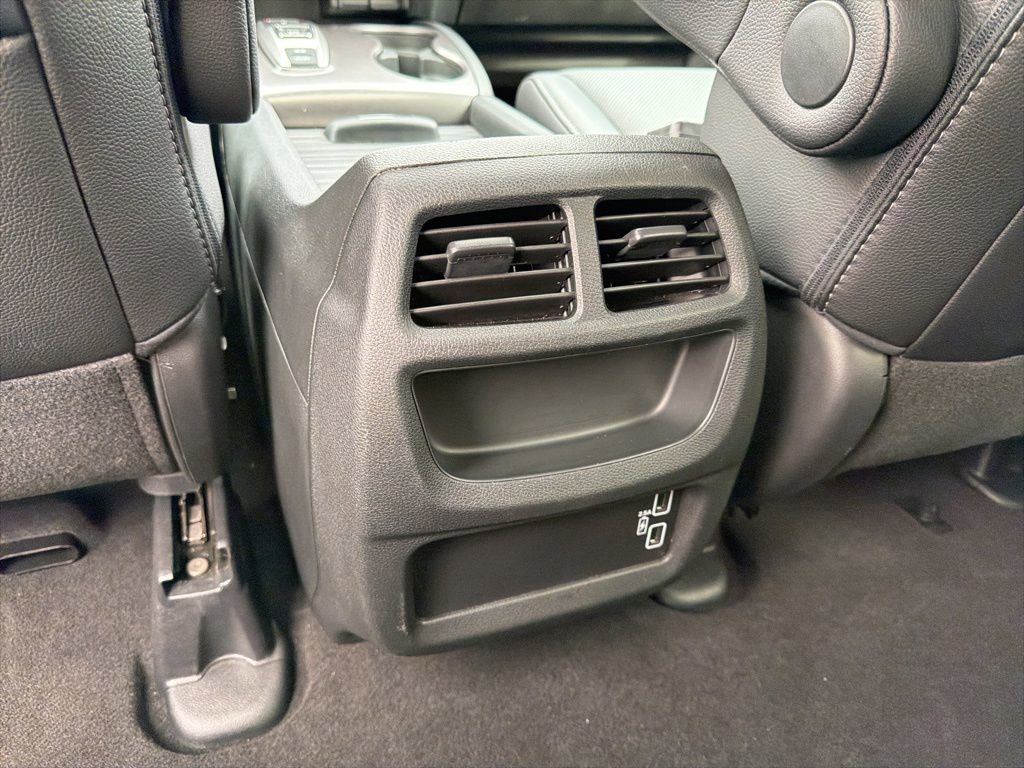 Certified 2023 Honda Passport EX-L image 37