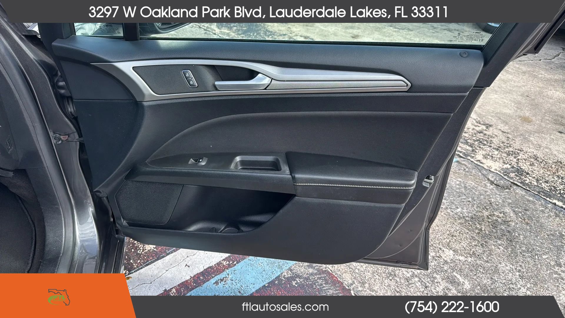 Used 2020 Ford Fusion SE image 40