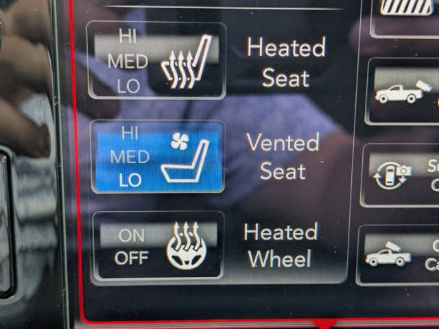 Used 2020 RAM 3500 Laramie AWD/4WD image 26