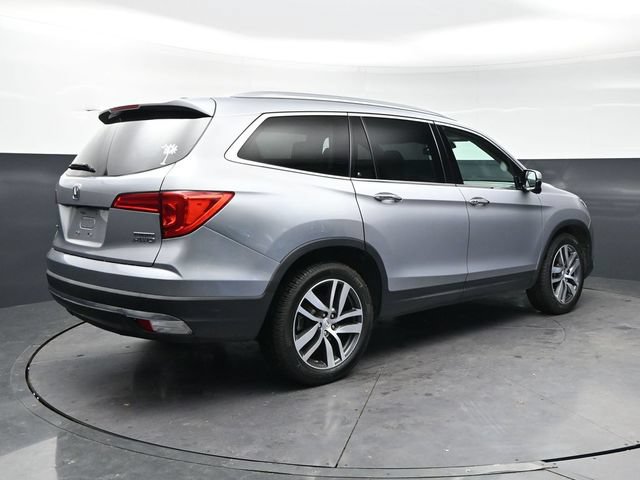 Used 2018 Honda Pilot Touring image 6