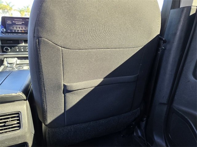 Used 2024 Nissan Rogue S image 15