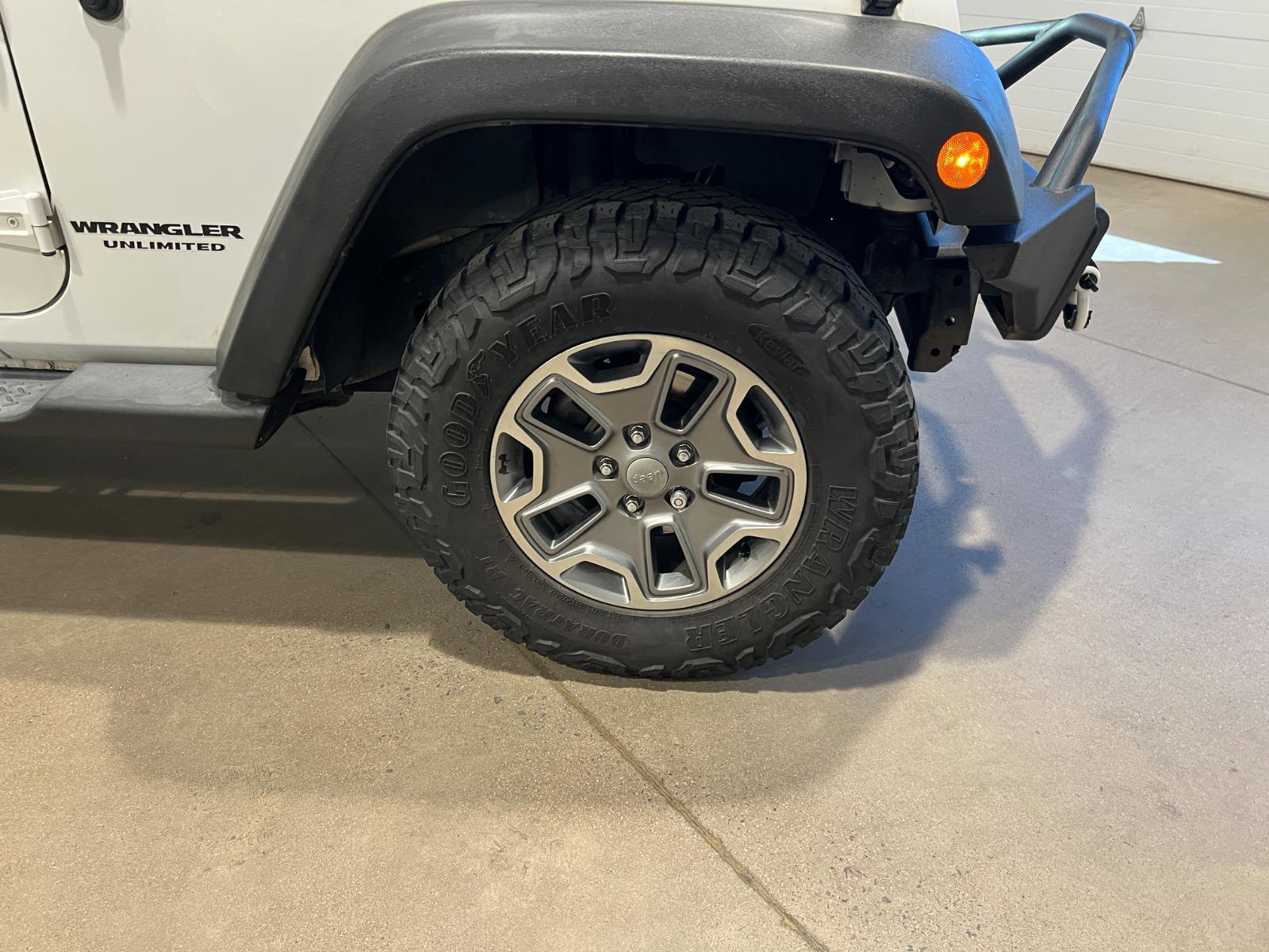 Used 2014 Jeep Wrangler Unlimited Rubicon w/ Dual Top Group image 33