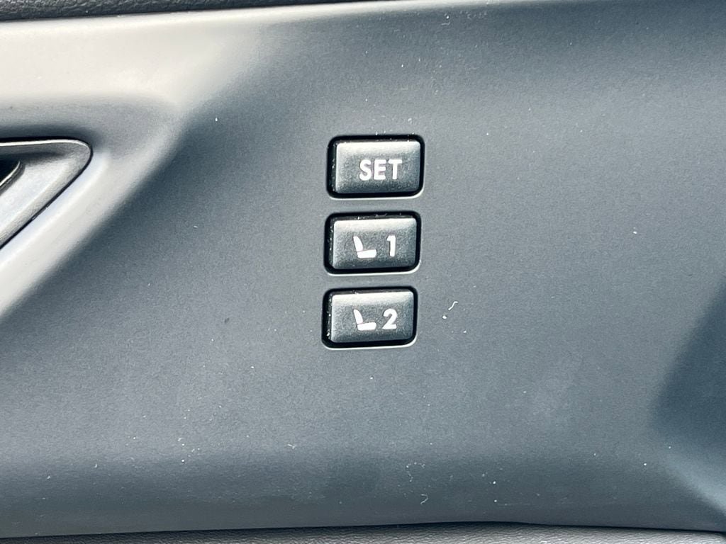 New 2026 Subaru Ascent Bronze Edition image 18