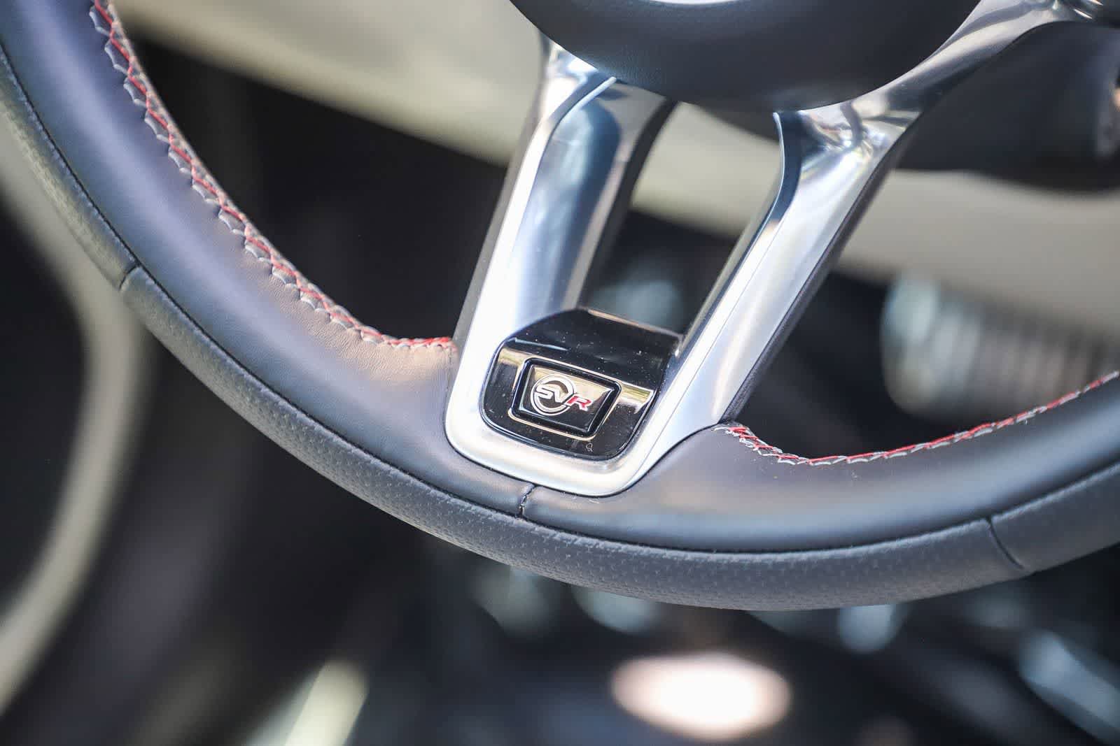 Used 2021 Jaguar F-PACE SVR AWD/4WD image 19