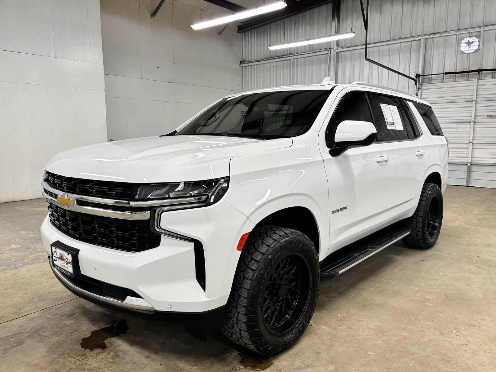 Used 2024 Chevrolet Tahoe LS w/ Driver Alert Package RWD image 3