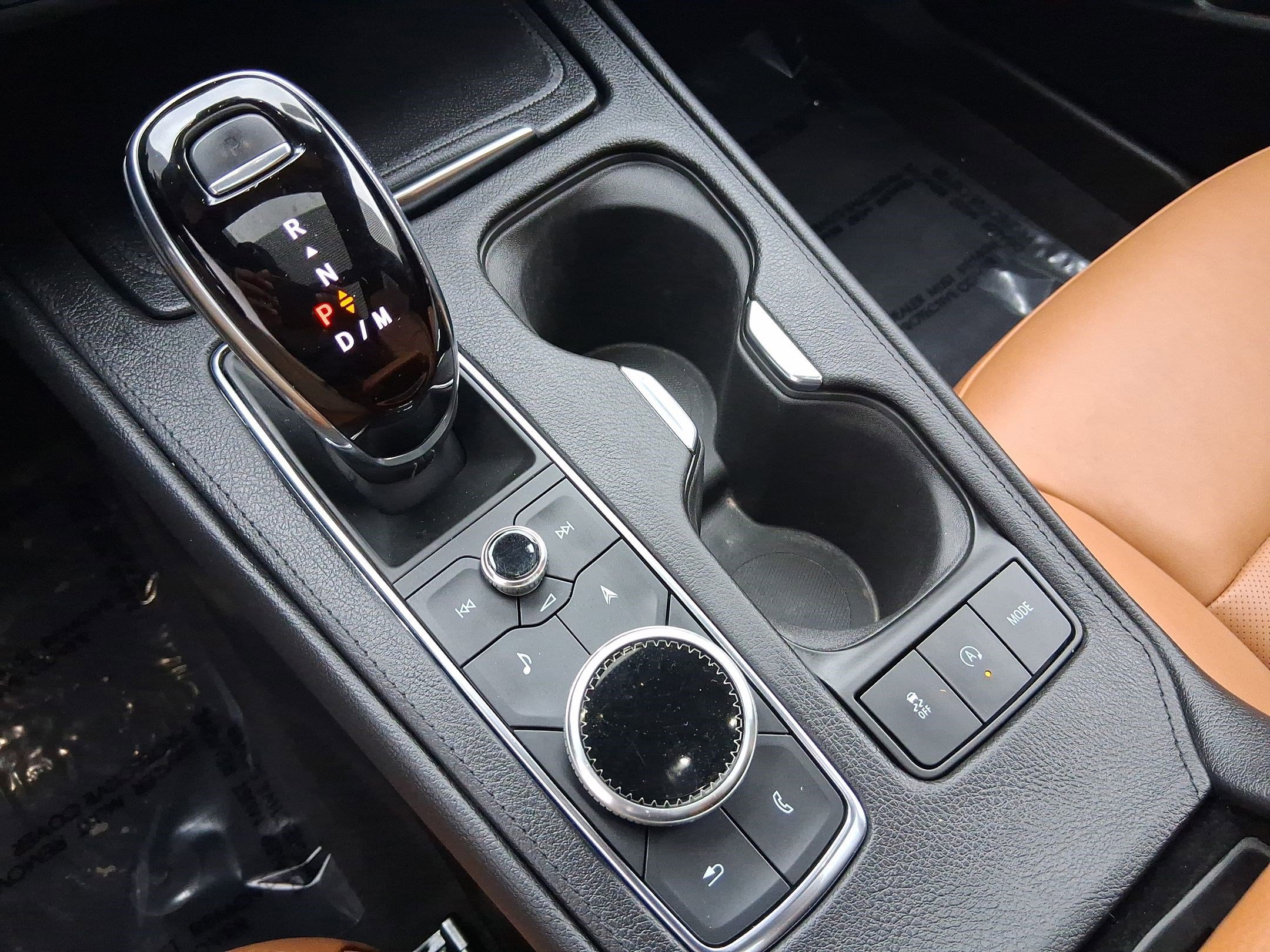 Used 2023 Cadillac XT4 Premium Luxury w/ Technology Package image 15