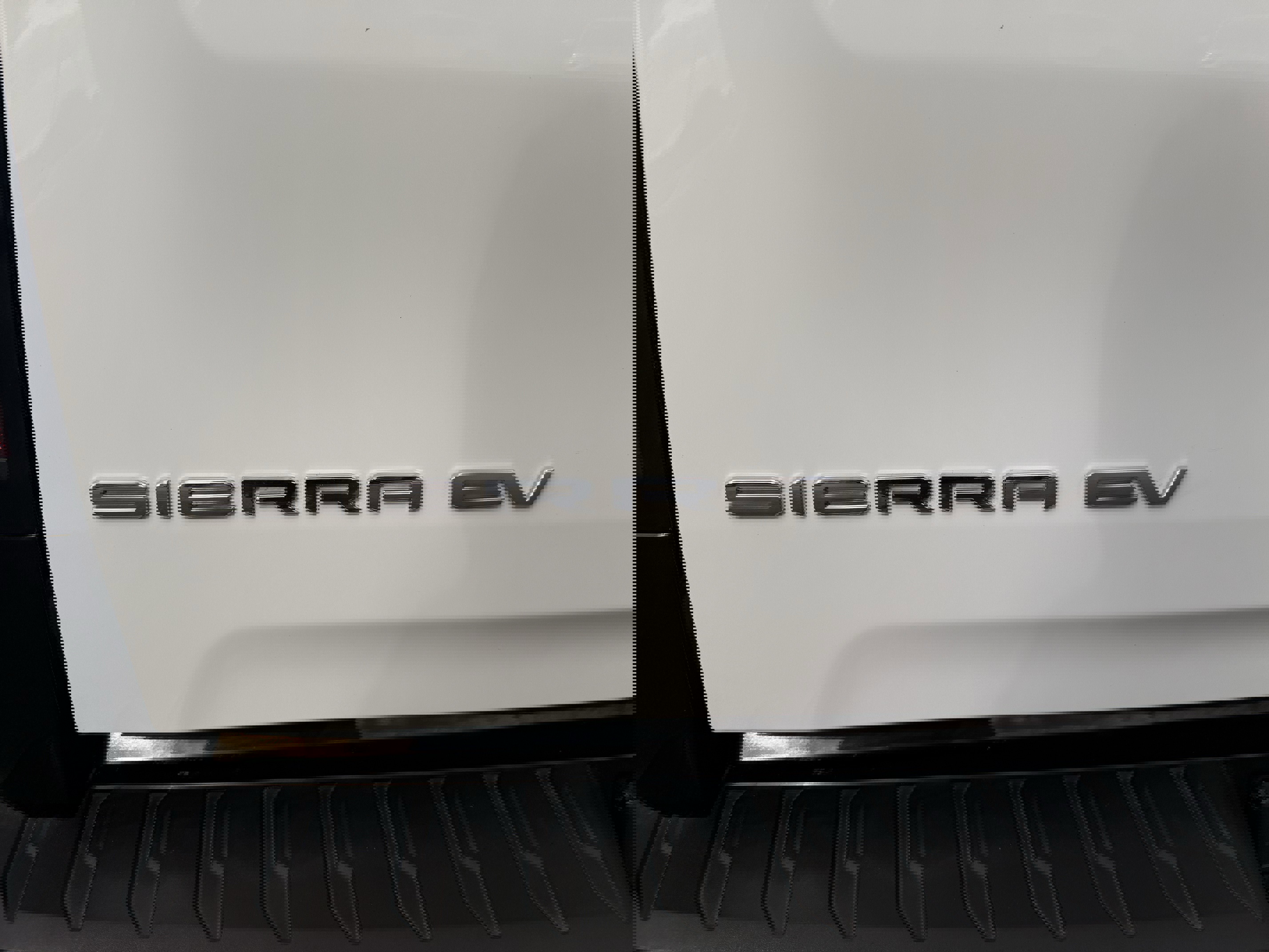 New 2025 GMC Sierra EV Denali image 22