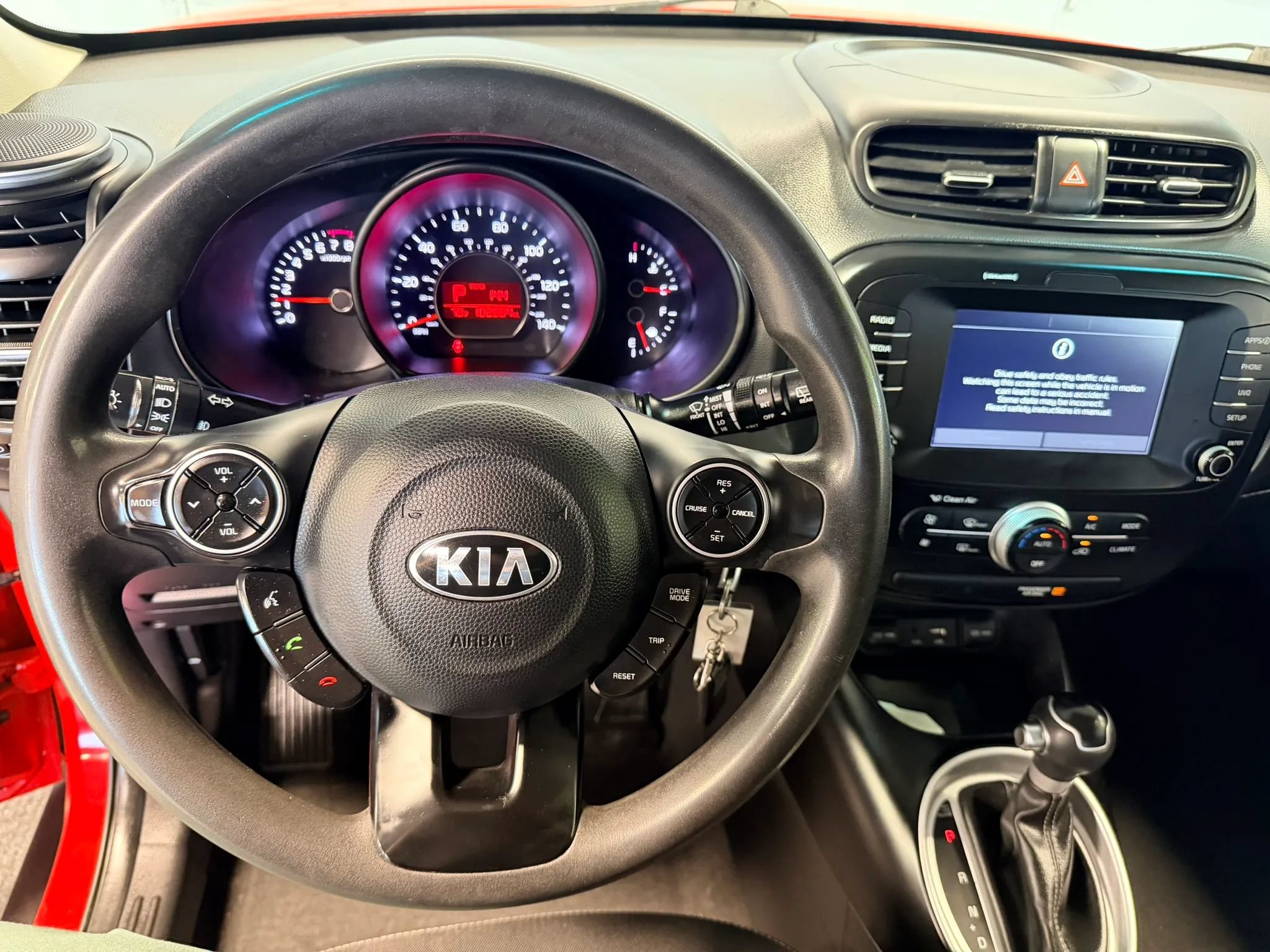 Used 2018 Kia Soul + FWD image 8