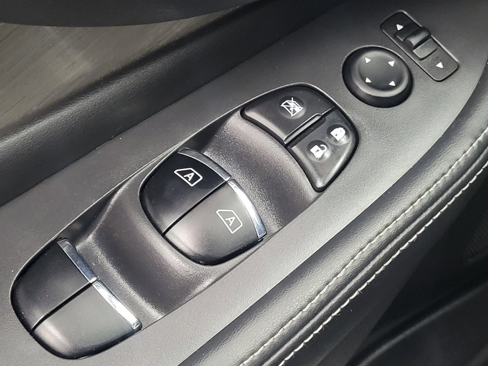 Used 2015 Nissan Murano Platinum w/ Platinum Technology Package AWD/4WD image 27