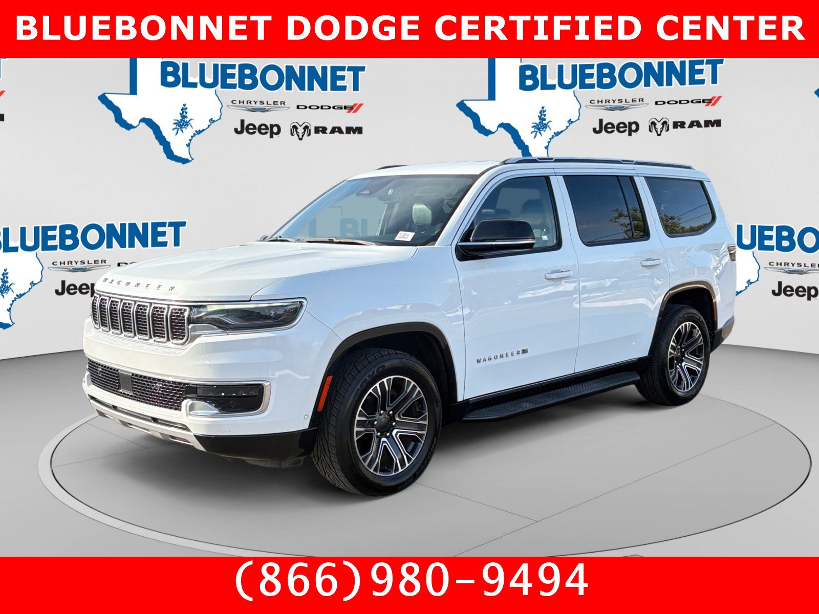 Used 2024 Jeep Wagoneer Series II w/ Flexible Seating Group RWD image 1