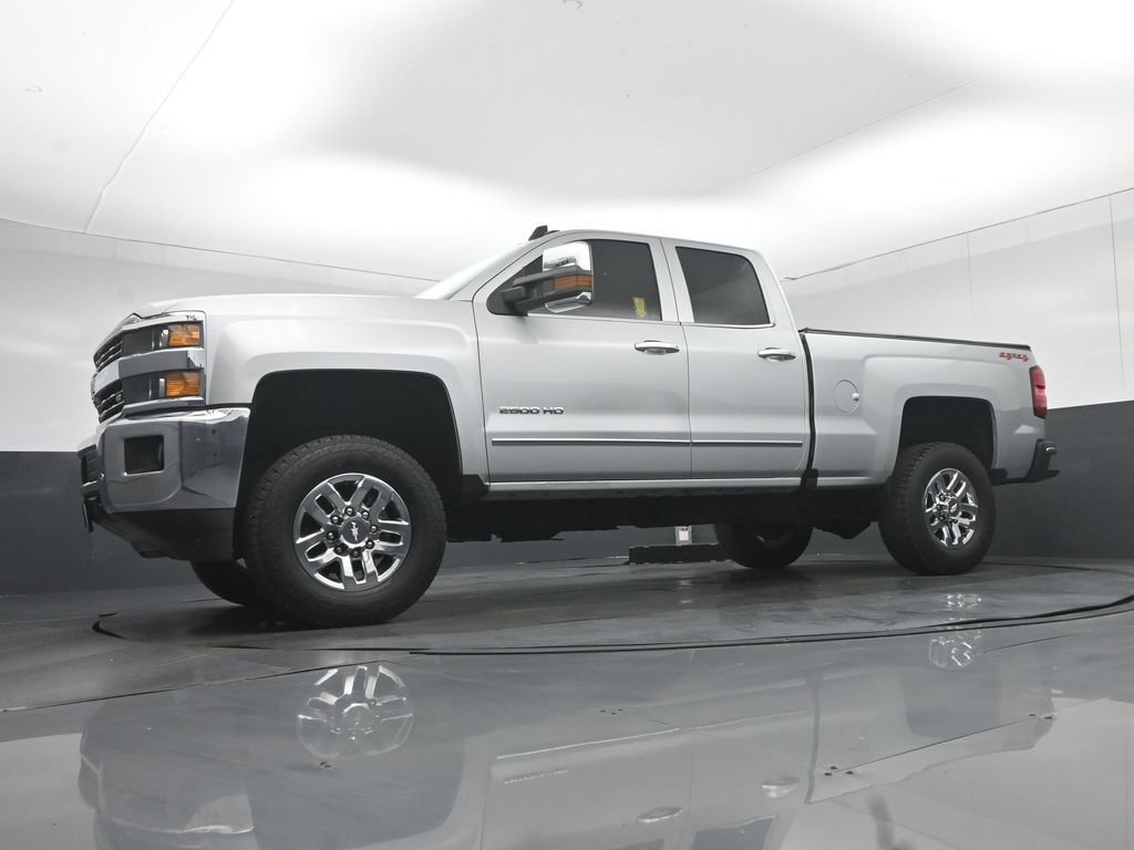 Used 2018 Chevrolet Silverado 2500 LTZ w/ LTZ Plus Package AWD/4WD image 54