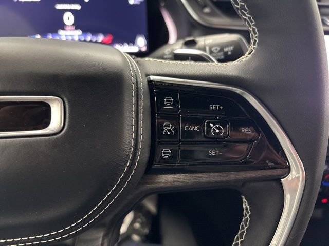 Used 2023 Jeep Grand Cherokee Overland image 37