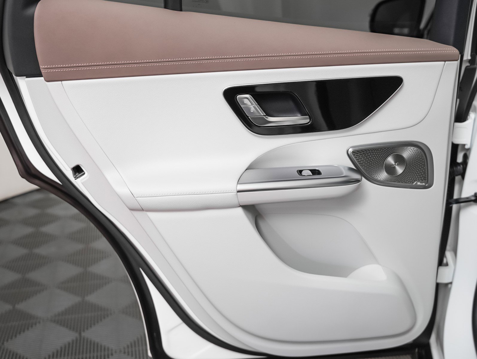 Certified 2024 Mercedes-Benz EQE 350+ SUV image 22