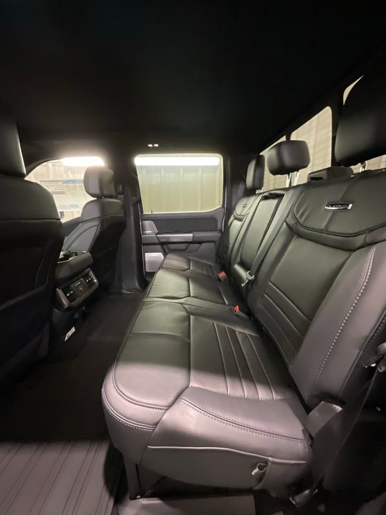 New 2026 Ford F250 Platinum w/ FX4 Off-Road Package image 10