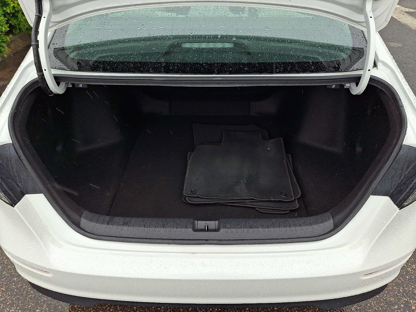 Certified 2023 Honda Accord EX image 29