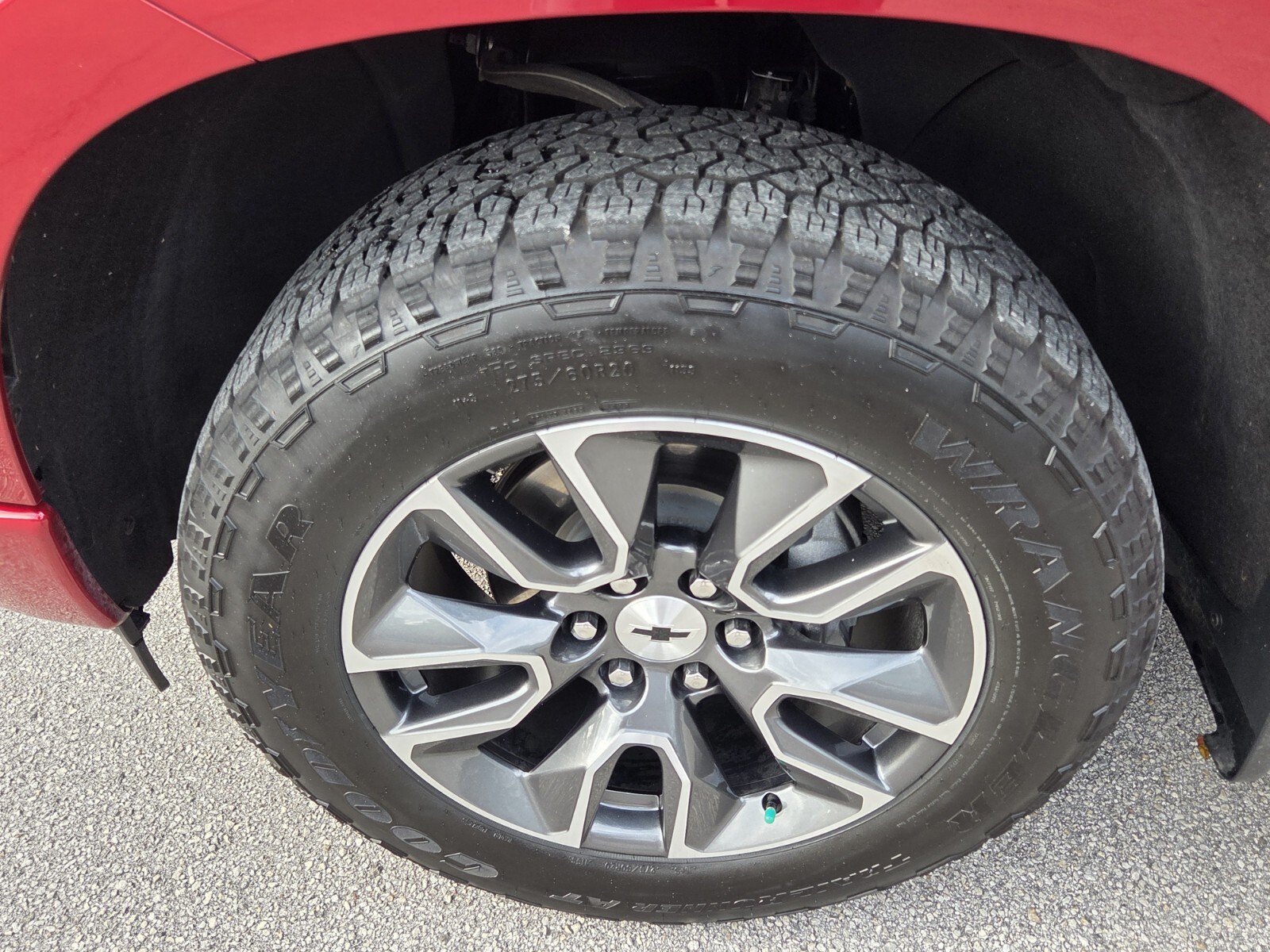 Certified 2024 Chevrolet Silverado 1500 RST w/ Z71 Off-Road Package AWD/4WD image 11