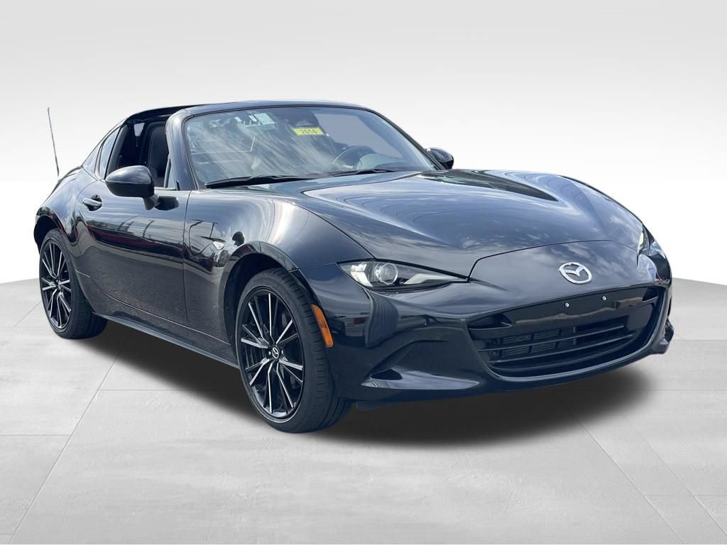 Certified 2025 MAZDA MX-5 Miata RF Grand Touring RWD image 3