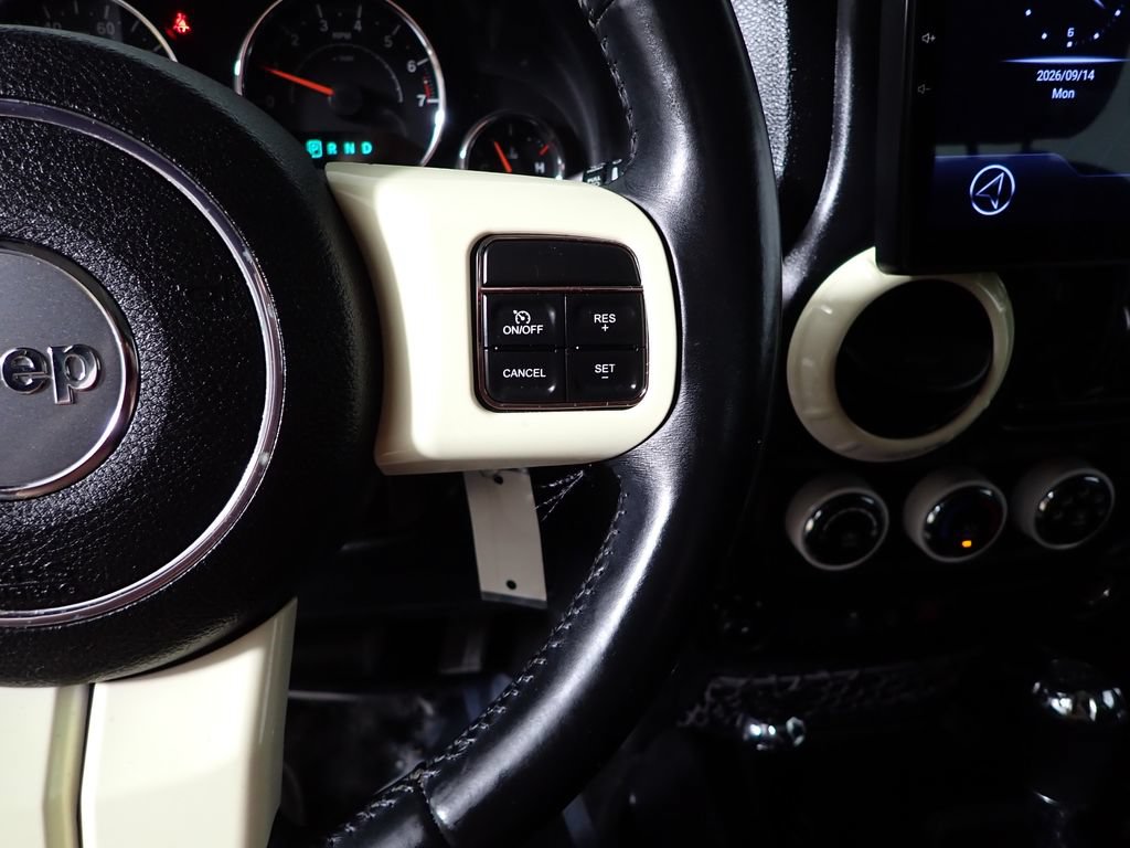 Used 2015 Jeep Wrangler Unlimited Sport w/ Quick Order Package 24S AWD/4WD image 23