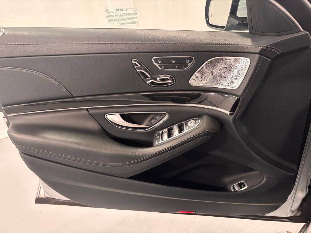 Used 2020 Mercedes-Benz S 560 4MATIC Sedan image 15