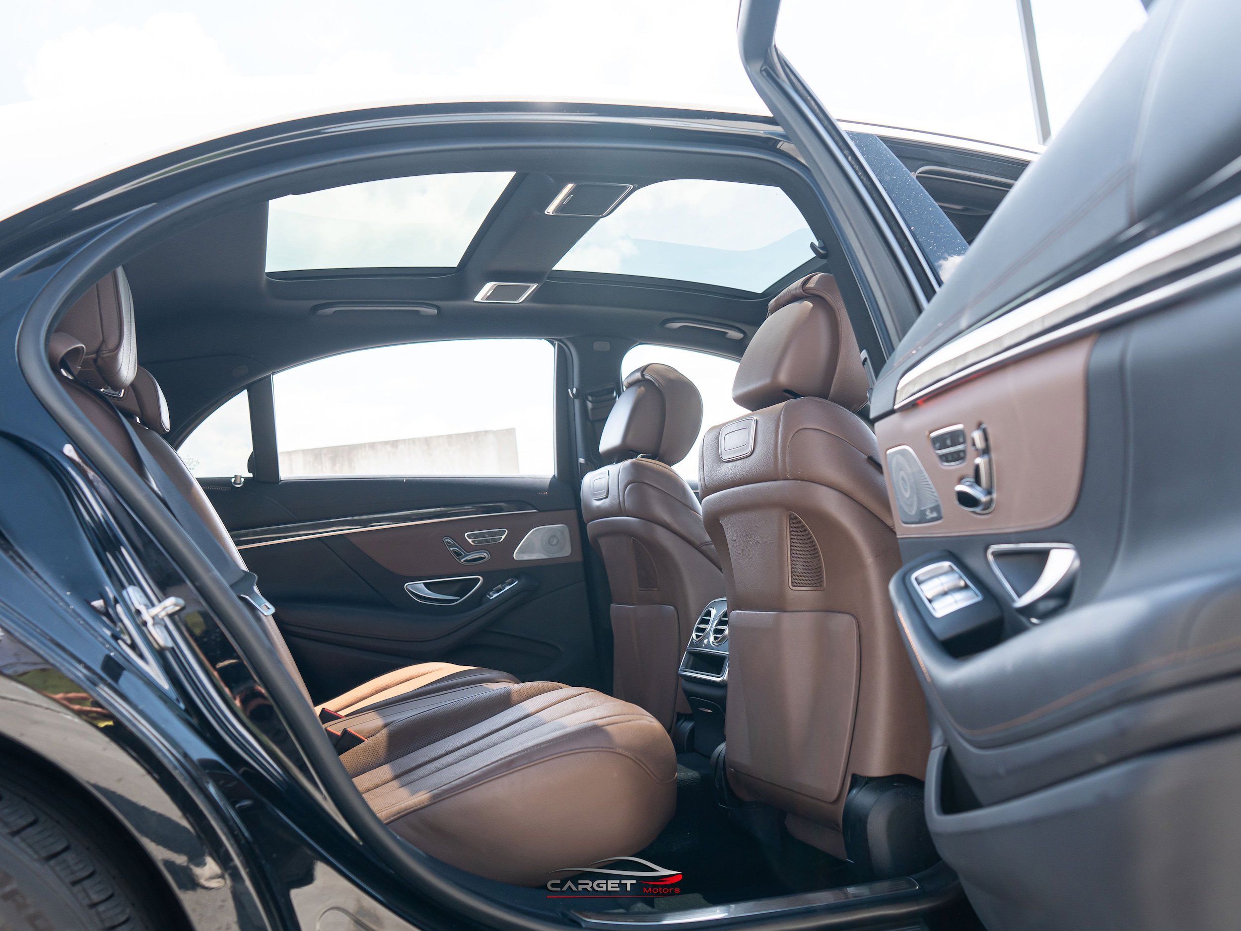 Used 2018 Mercedes-Benz S 450 4MATIC Sedan image 19