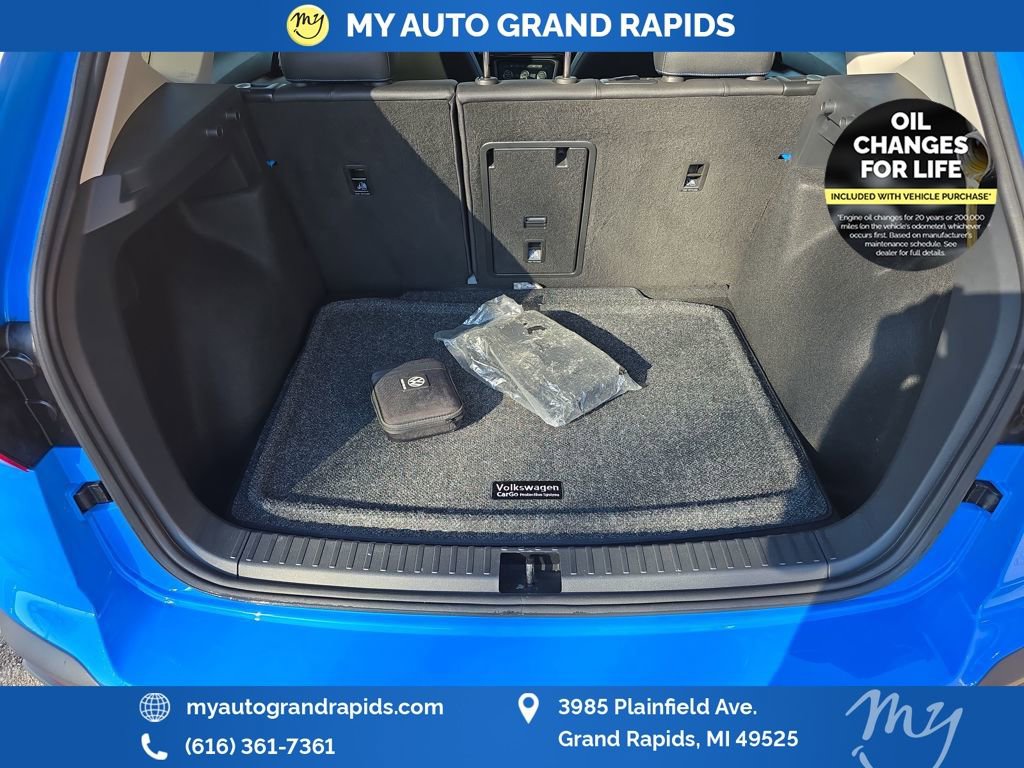 Used 2024 Volkswagen Taos SE image 24