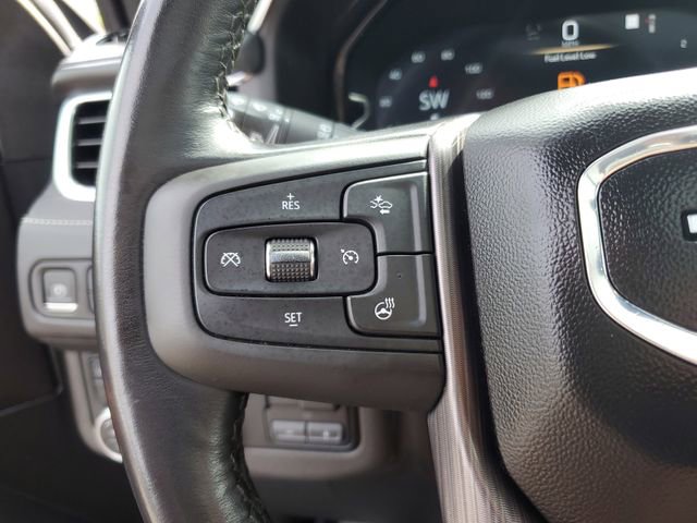 Used 2023 GMC Yukon Denali Ultimate AWD/4WD image 9