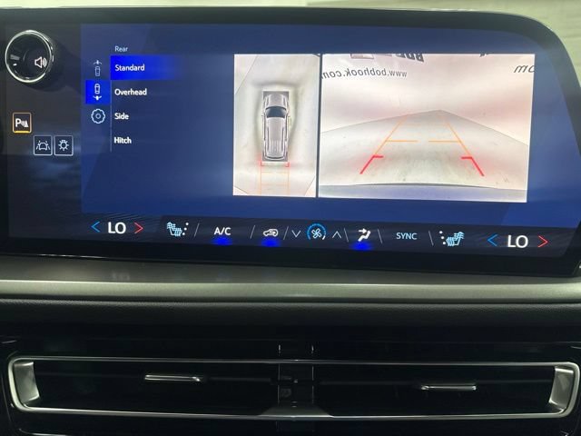 New 2026 Chevrolet Traverse LT w/ Enhanced Driving Package FWD image 18