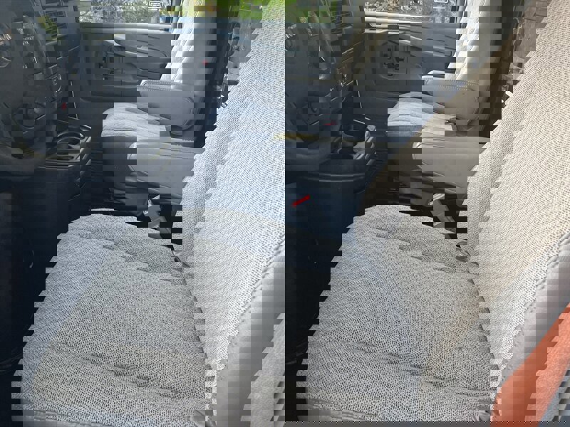 Used 2015 GMC Savana 3500 image 9