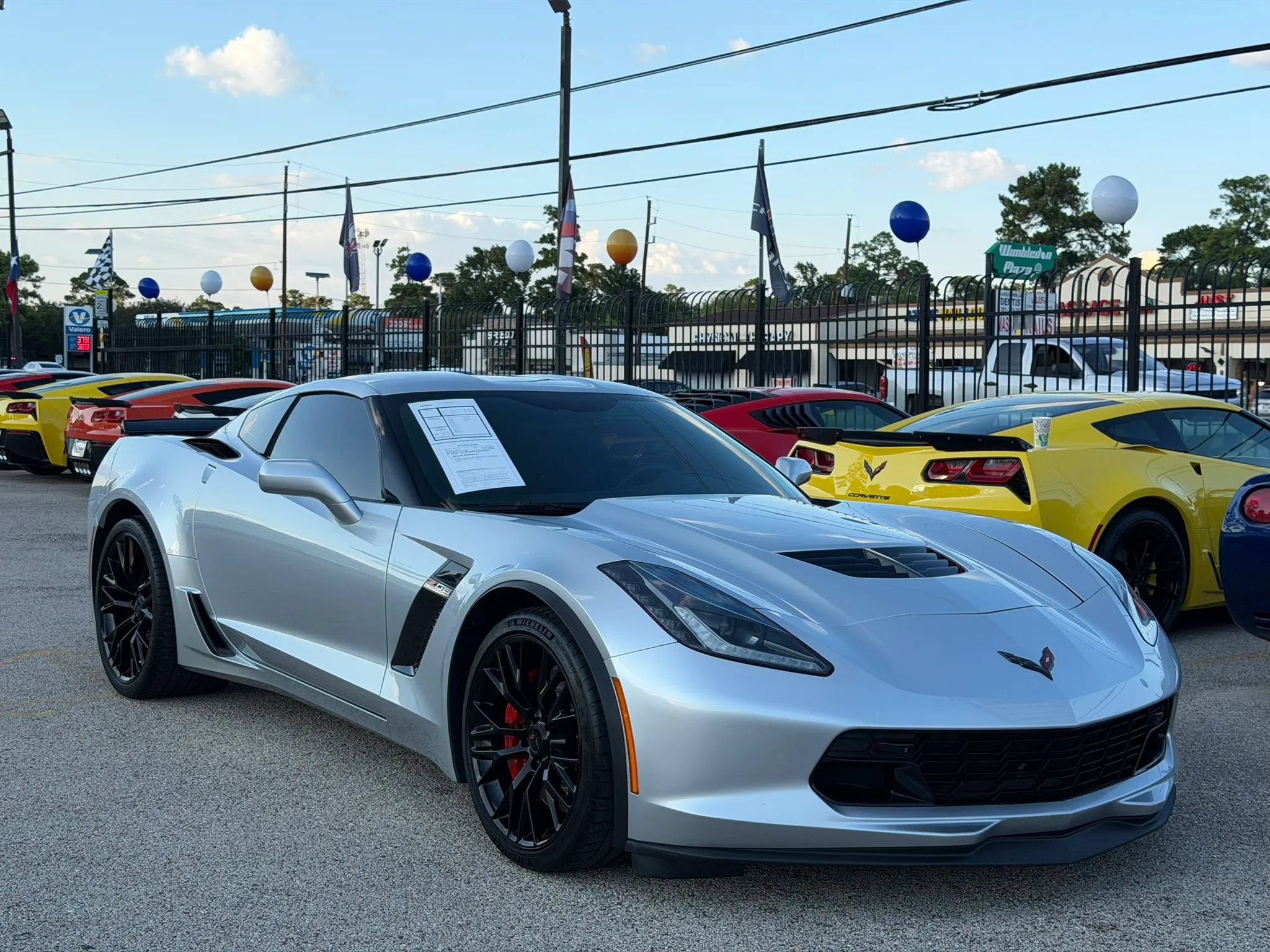 Used 2016 Chevrolet Corvette Z06 w/ 2LZ Preferred Equipment Group RWD image 5