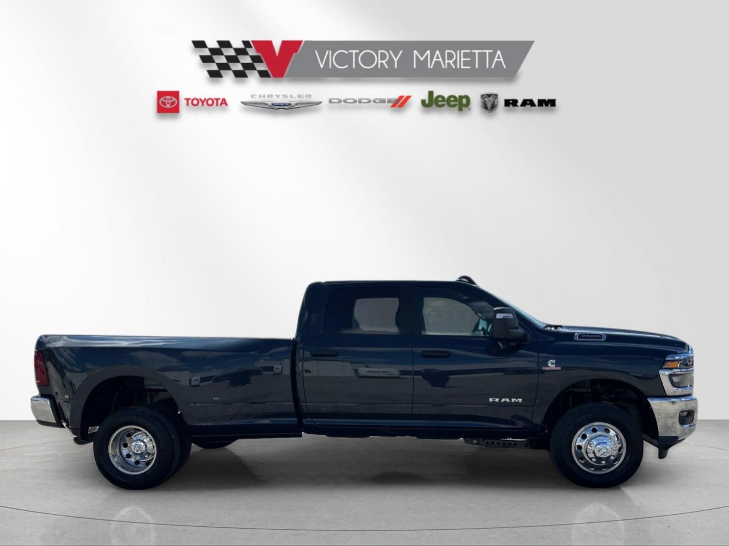 New 2026 RAM 3500 Big Horn AWD/4WD image 6
