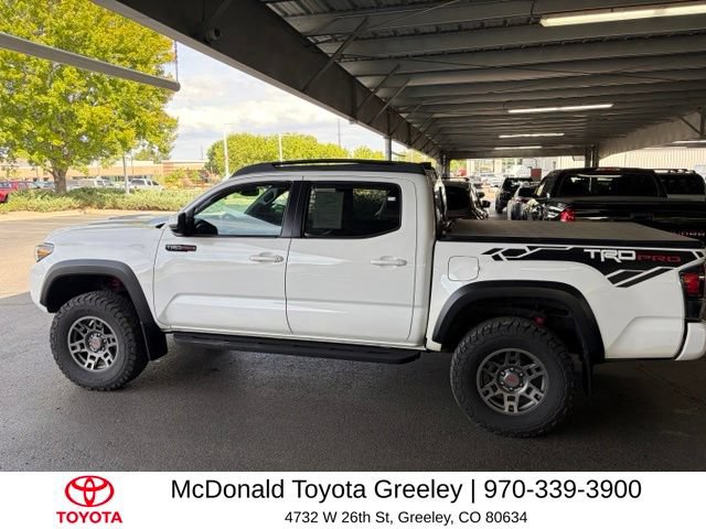 Used 2020 Toyota Tacoma TRD Pro AWD/4WD image 9