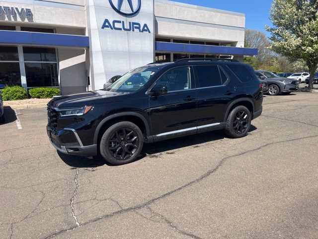 Used 2025 Honda Pilot Touring image 35