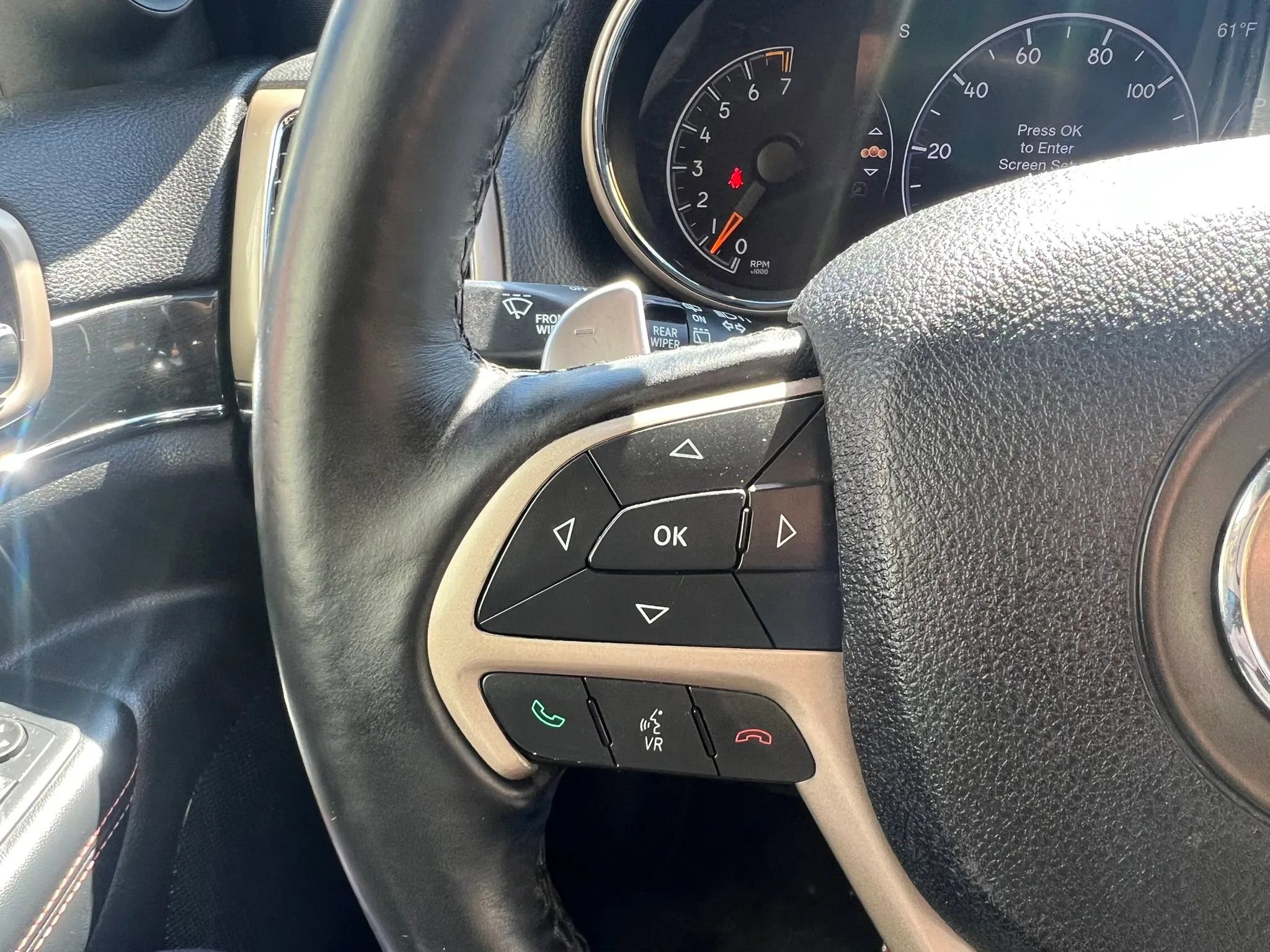 Used 2016 Jeep Grand Cherokee Limited 75th Anniversary AWD/4WD image 20