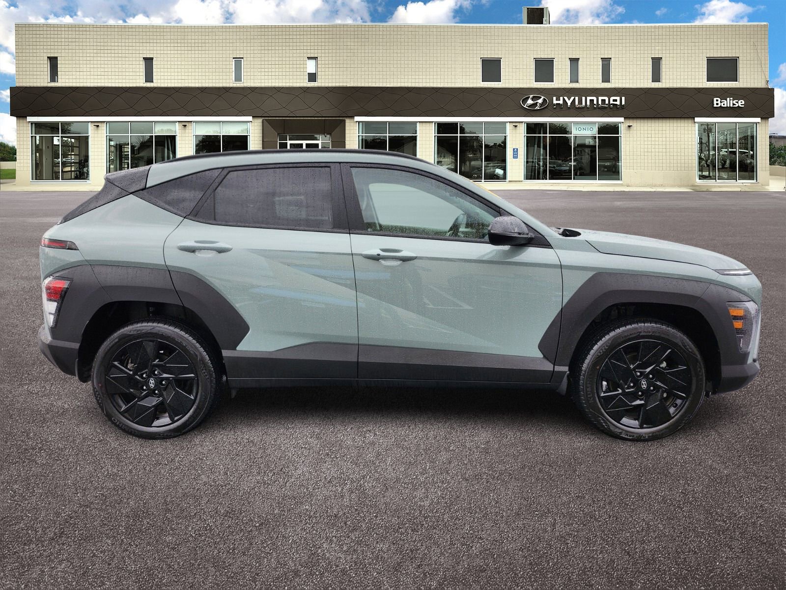 Used 2026 Hyundai Kona SEL Sport image 2