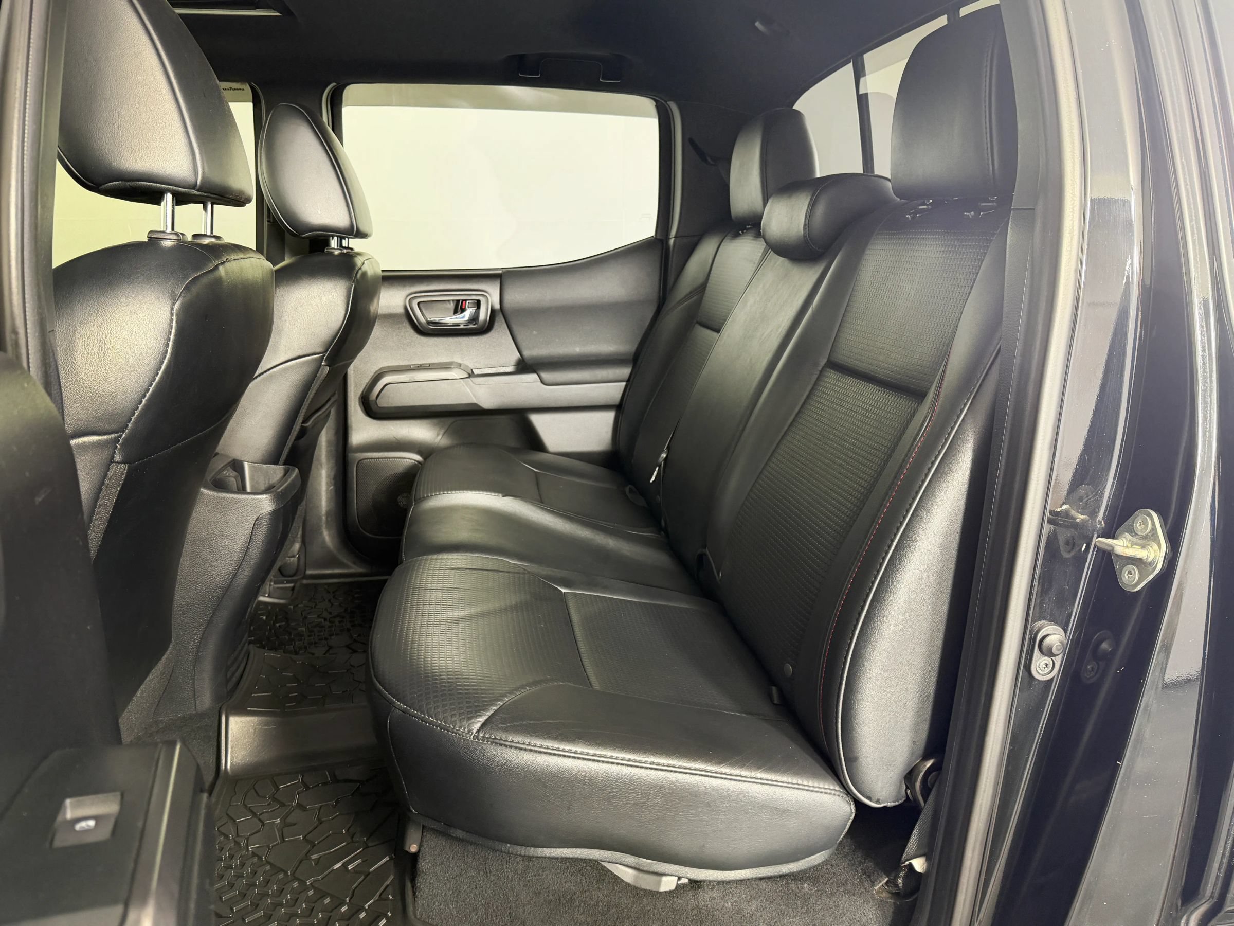 Used 2019 Toyota Tacoma TRD Pro AWD/4WD image 40