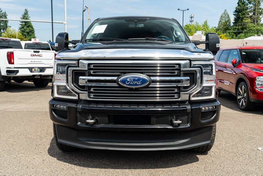 Used 2022 Ford F350 Limited image 2